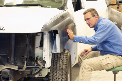 Apple Collision & Glass in Lakeville MN